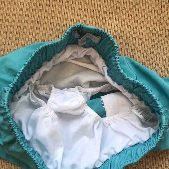 Ocean Coast girls shorts with pockets on sides, white liner, teal color, size M - Picture 6 of 8